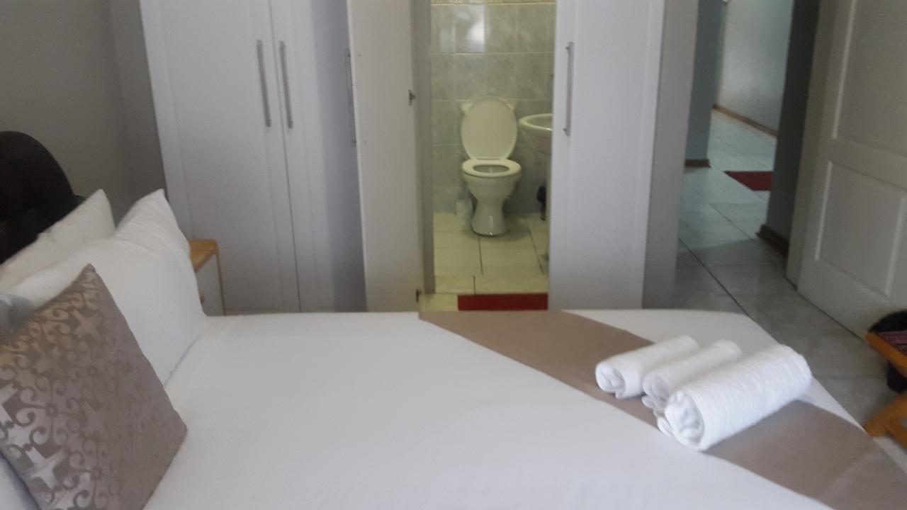 Tintech Bed & Breakfast フランシスタウン エクステリア 写真